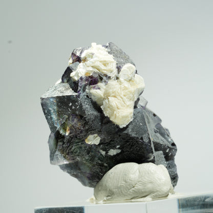 Bunte Phantom Fluorit Würfel, Muskovit Stufe Erongo, Namibia 36*24*22mm #13668