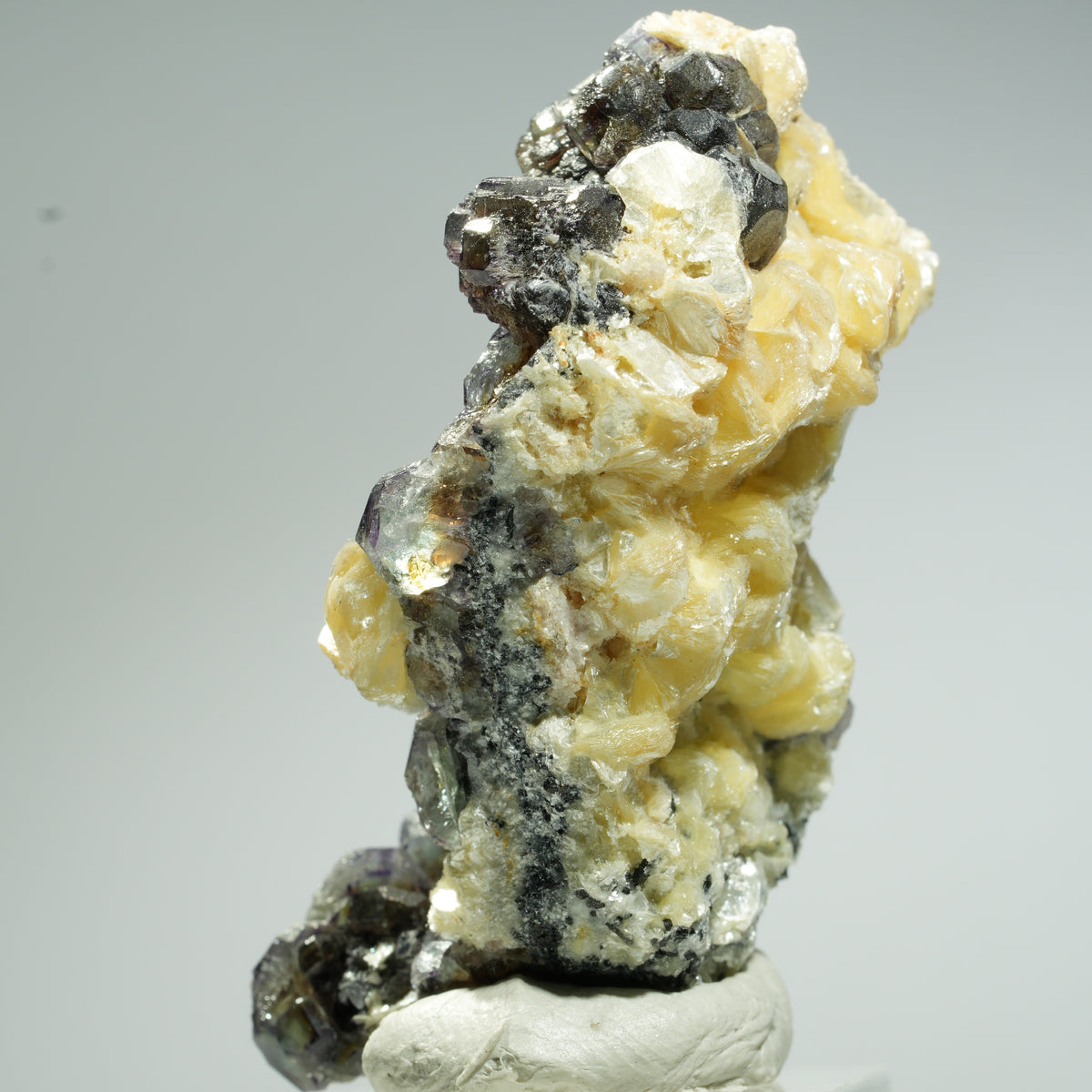 Bunte Phantom Fluorit Würfel, Schörl Turmalin, Muskovit Erongo, Namibia 55*29*24mm #13674