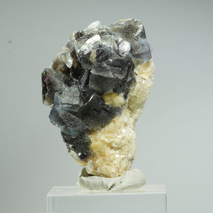 Bunte Phantom Fluorit Würfel, Muskovit Stufe Erongo, Namibia 45*28*25mm #13677