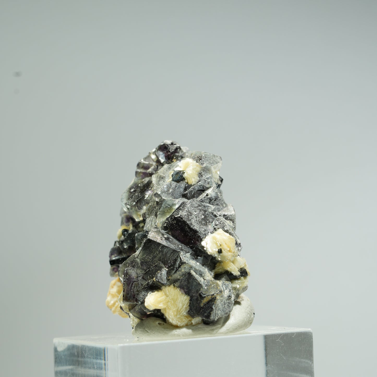 Bunte Phantom Fluorit Würfel, Schörl Turmalin, Muskovit Erongo, Namibia 28*26*20mm #13678