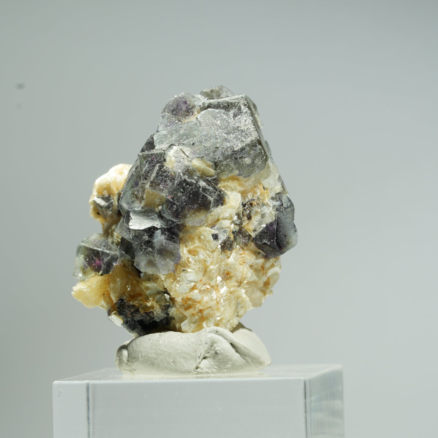 Bunte Phantom Fluorit Würfel, Schörl Turmalin, Muskovit Erongo, Namibia 34*25*18mm #13685