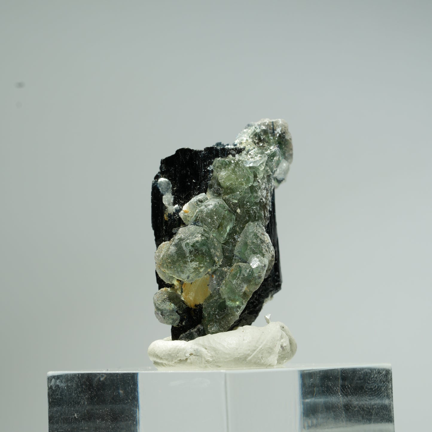 Phantom Fluorit Würfel, Schörl Turmalin, Muskovit Stufe Erongo, Namibia 32*19*16mm #13686