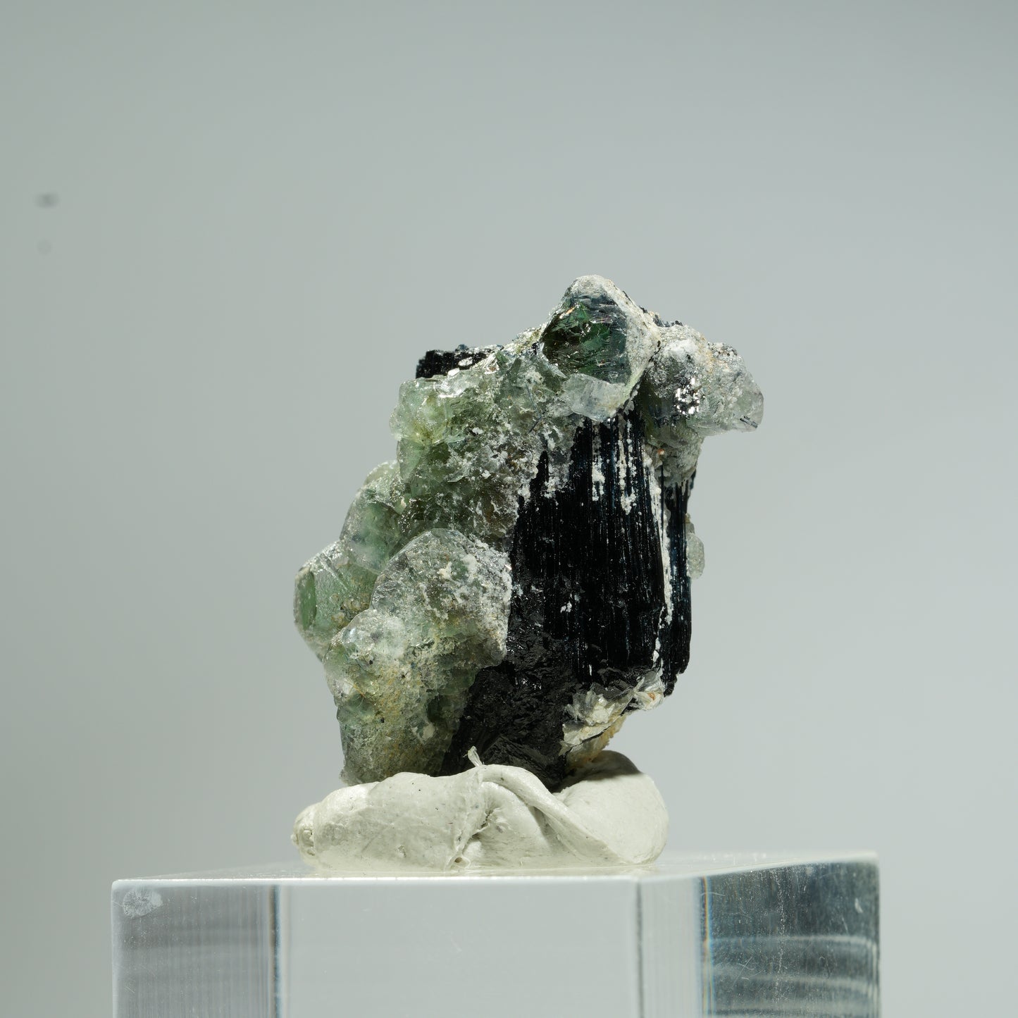 Phantom Fluorit Würfel, Schörl Turmalin, Muskovit Stufe Erongo, Namibia 32*19*16mm #13686
