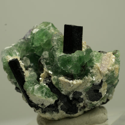 Phantom Fluorit Würfel, Schörl Turmalin, Muskovit Erongo, Namibia 37*36*26mm #13696