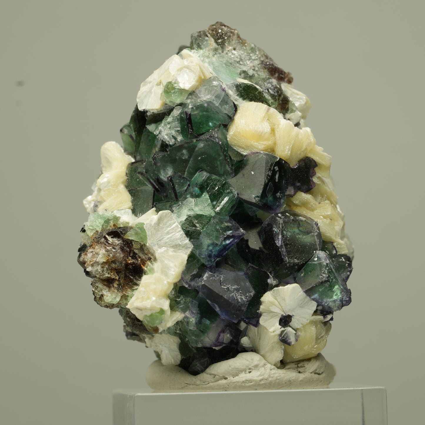 Phantom Fluorit Würfel, Schörl Turmalin, Muskovit Erongo, Namibia 45*32*29mm #13699