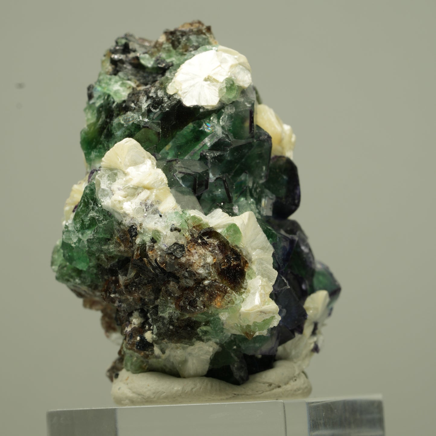 Phantom Fluorit Würfel, Schörl Turmalin, Muskovit Erongo, Namibia 45*32*29mm #13699