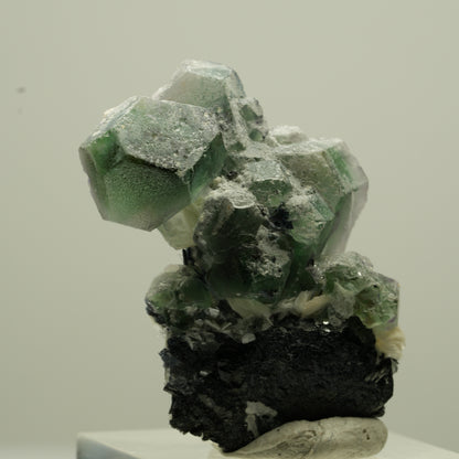 Phantom Fluorit hexagonal, Schörl Turmalin, Muskovit Erongo, Namibia 37*27*14mm #13700
