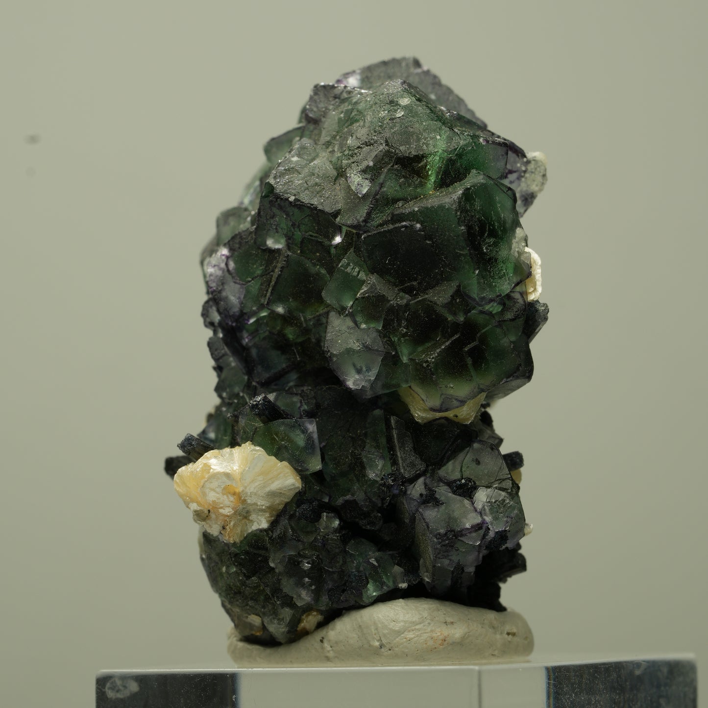 Phantom Fluorit, Schörl Turmalin, Hyalit Opal, Muskovit Erongo, Namibia 40*30*24mm #13718