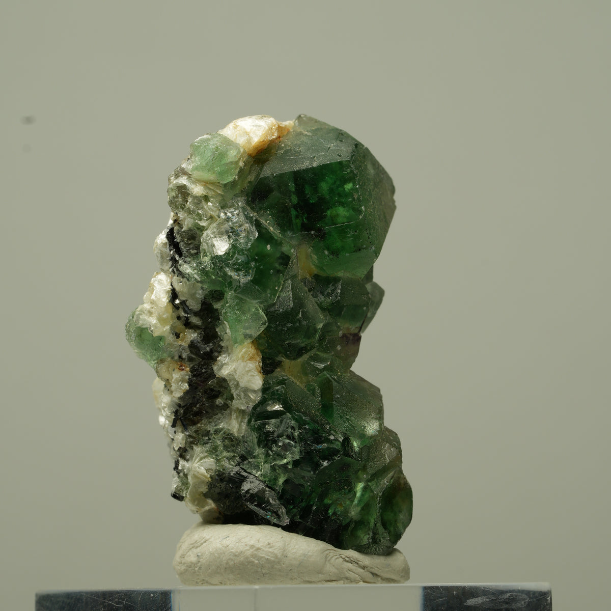 Phantom Fluorit hexagonal, Schörl Turmalin, Muskovit Erongo, Namibia 37*23*22mm #13721