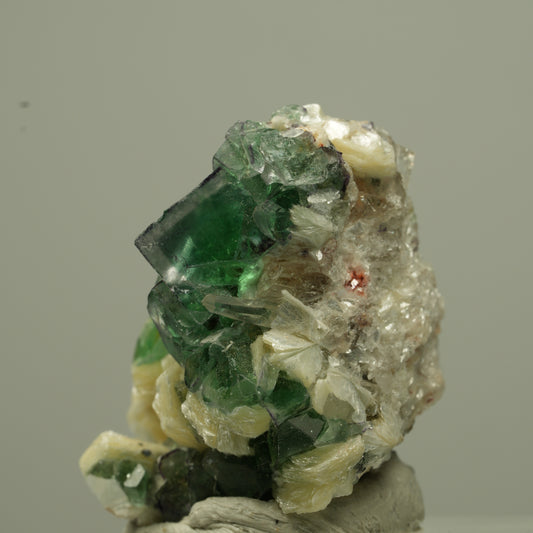 Phantom Fluorit Würfel, Schörl Turmalin, Muskovit Erongo, Namibia 30*24*23mm #13722