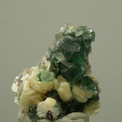 Phantom Fluorit Würfel, Schörl Turmalin, Muskovit Erongo, Namibia 30*24*23mm #13722