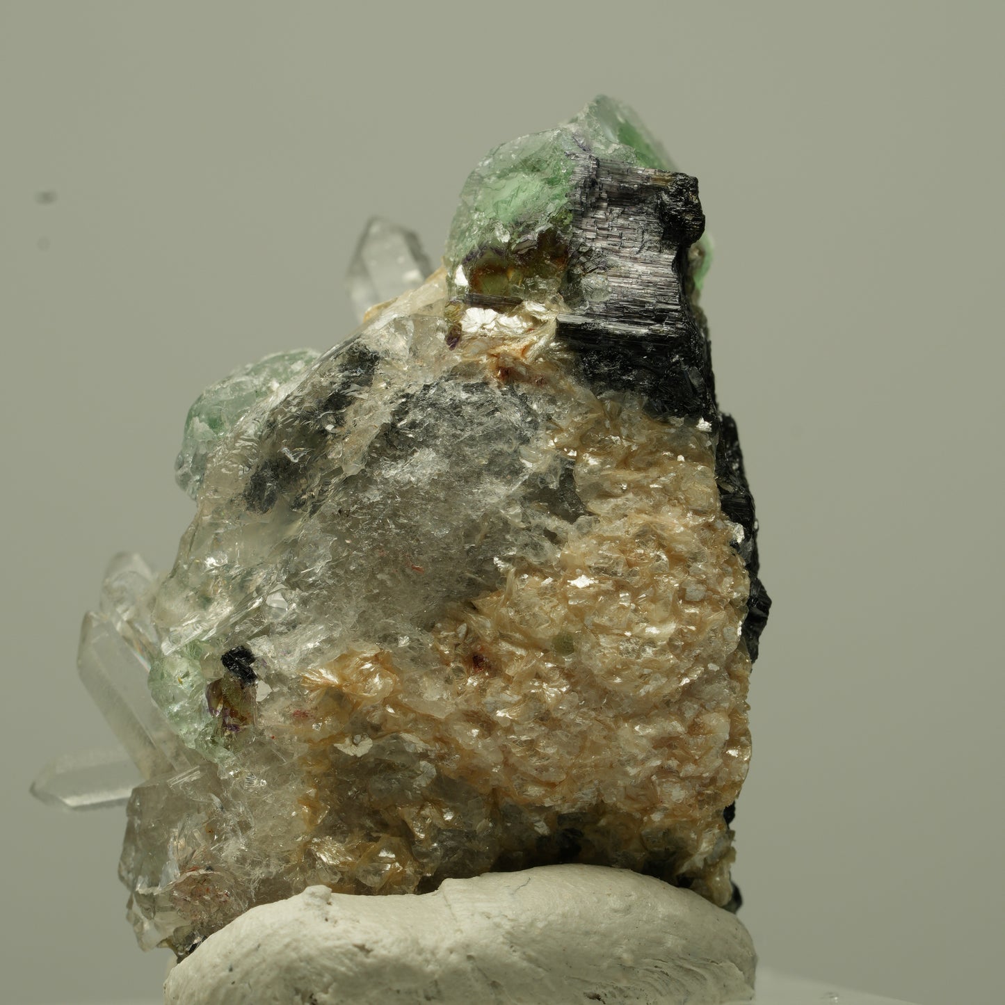 Phantom Fluorit, Schörl Turmalin, Muskovit, Rauchquarz Stufe Erongo, Namibia 29*24*17mm #13723