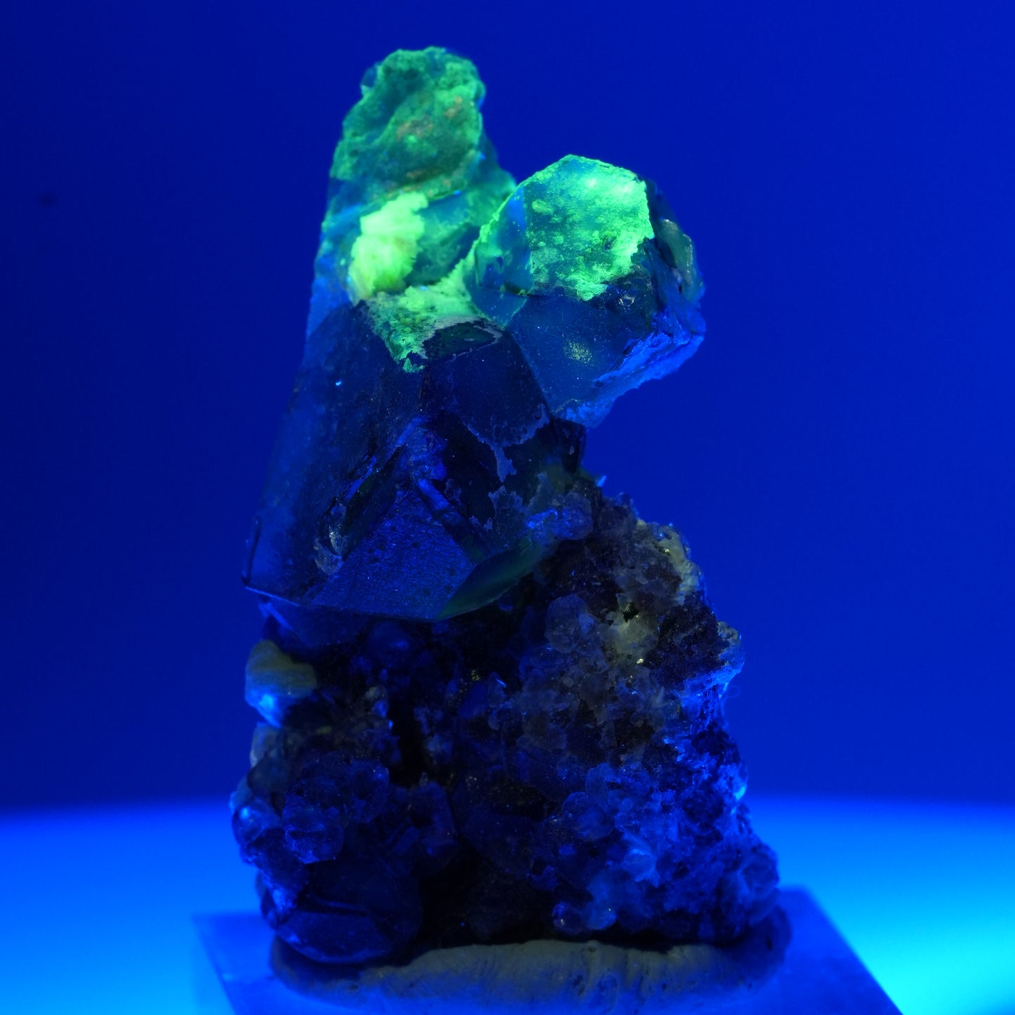 Phantom Fluorit hexagonal, Hyalit Opal, Muskovit Erongo, Namibia 41*23*21mm #13724
