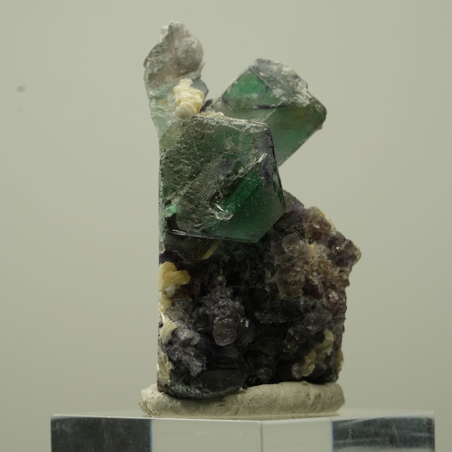 Phantom Fluorit hexagonal, Hyalit Opal, Muskovit Erongo, Namibia 41*23*21mm #13724