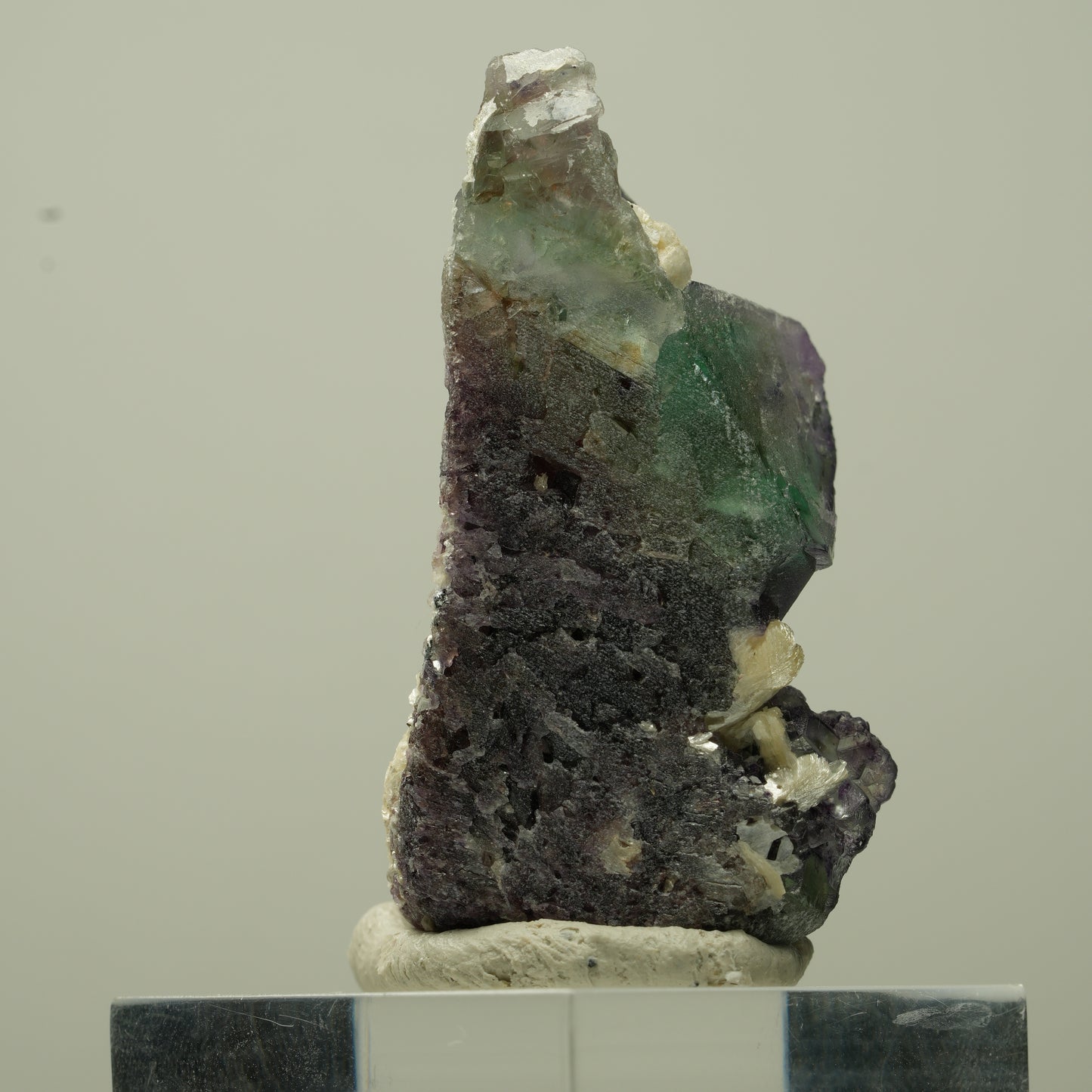 Phantom Fluorit hexagonal, Hyalit Opal, Muskovit Erongo, Namibia 41*23*21mm #13724