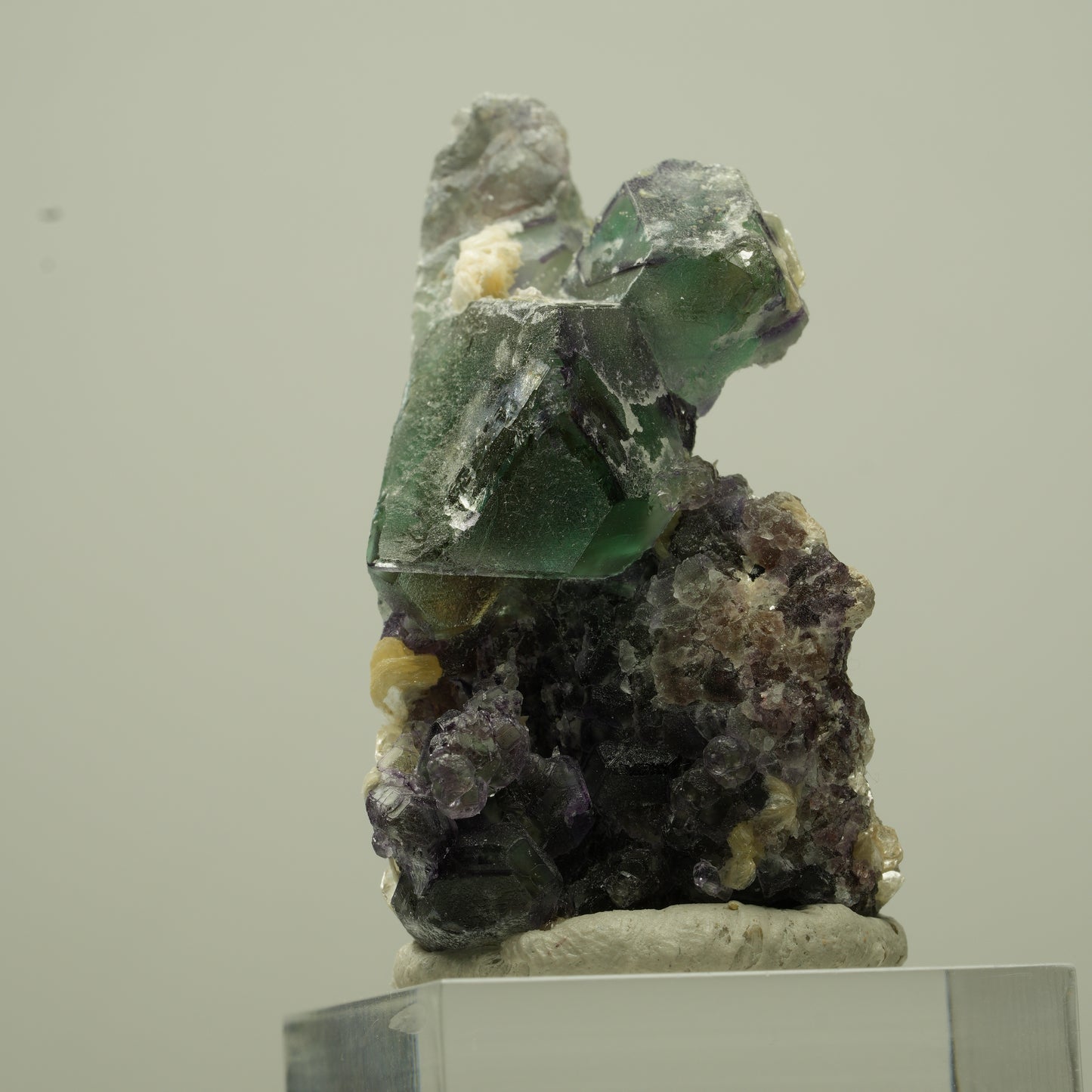 Phantom Fluorit hexagonal, Hyalit Opal, Muskovit Erongo, Namibia 41*23*21mm #13724