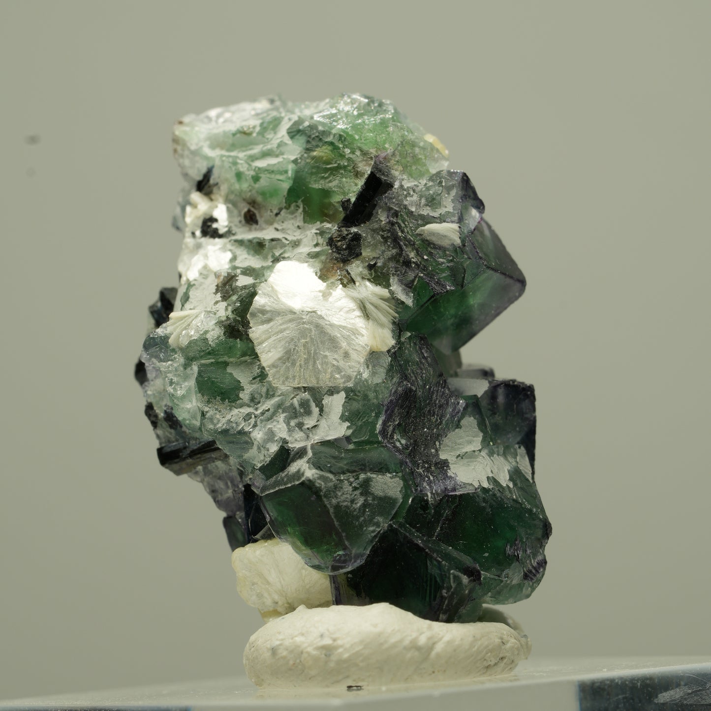 Phantom Fluorit Würfel, Schörl Turmalin, Muskovit Erongo, Namibia 31*21*19mm #13726