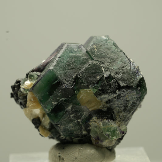 Phantom Fluorit hexagonal, Schörl Turmalin, Muskovit Erongo, Namibia 29*27*22mm #13732