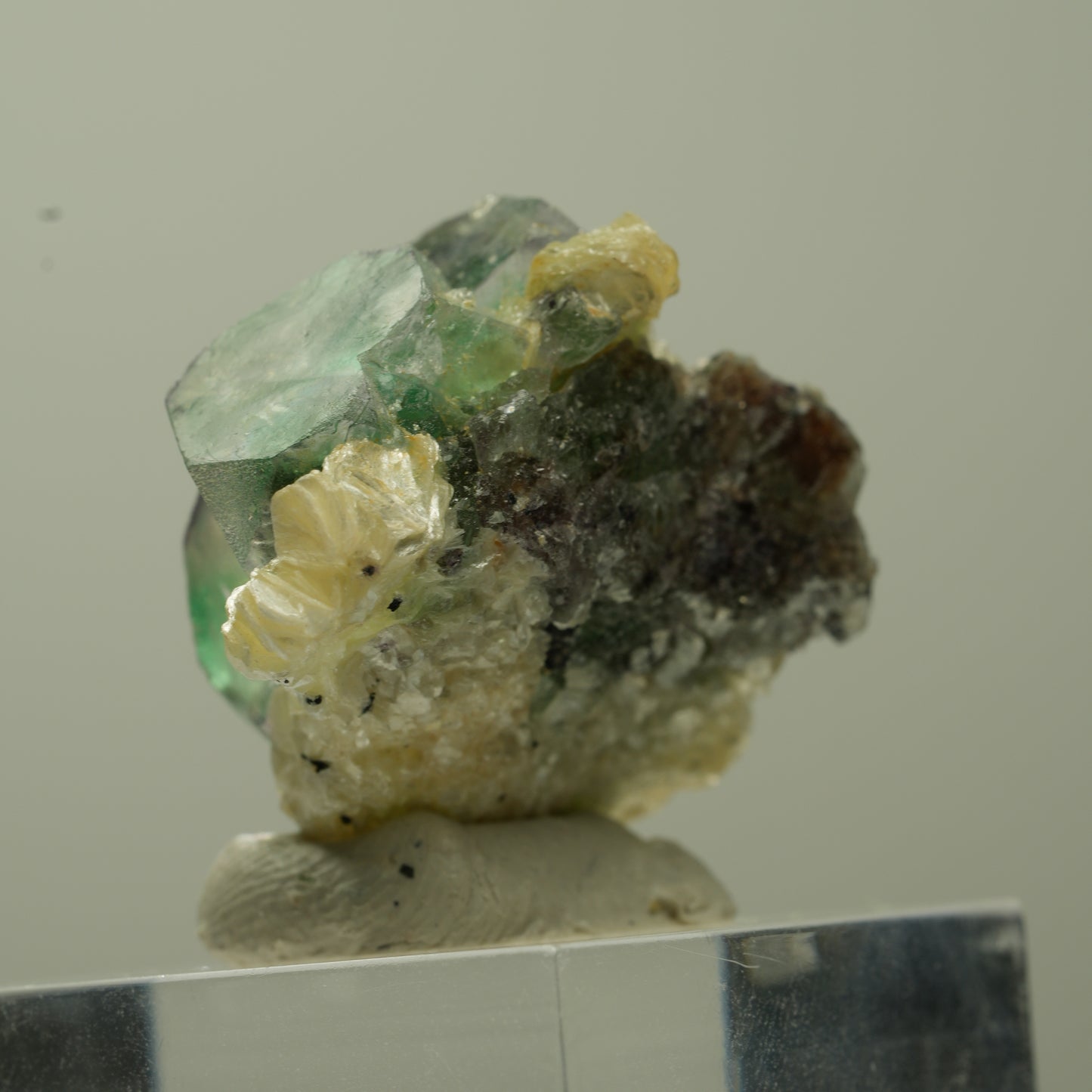Phantom Fluorit Würfel, Schörl Turmalin, Muskovit Erongo, Namibia 29*27*16mm #13737