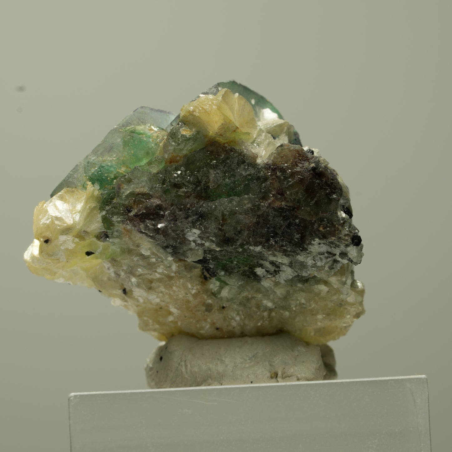Phantom Fluorit Würfel, Schörl Turmalin, Muskovit Erongo, Namibia 29*27*16mm #13737