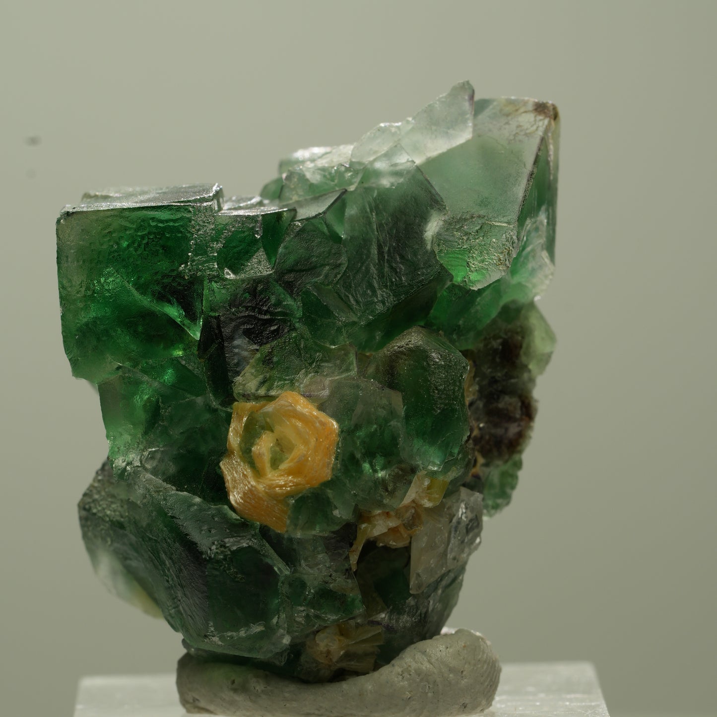Seltene Phantom Fluorit Würfel, Muskovit Stufe Erongo, Namibia 37*30*29mm #13738