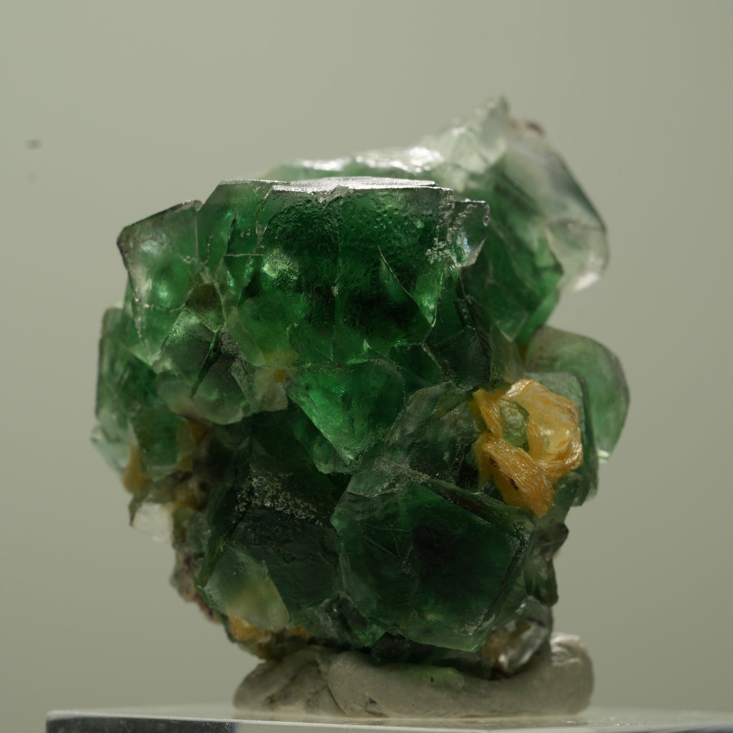 Seltene Phantom Fluorit Würfel, Muskovit Stufe Erongo, Namibia 37*30*29mm #13738