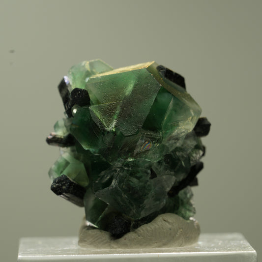 Phantom Fluorit hexagonal, Schörl Turmalin Stufe Erongo, Namibia 23*22*18mm #13740