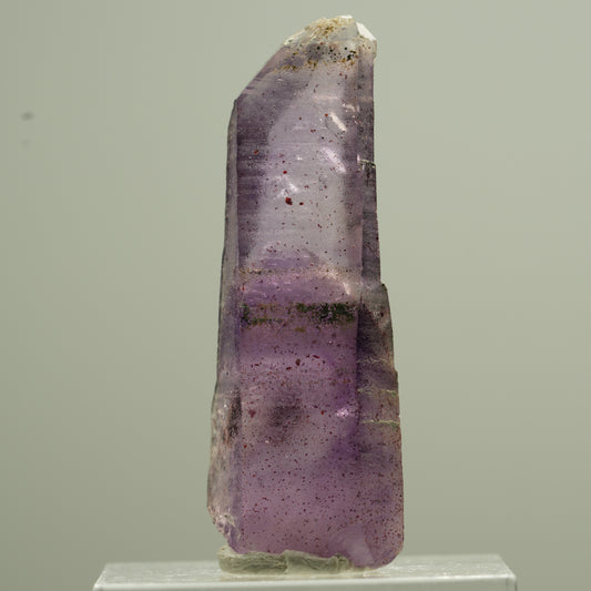 Seltene Phantom Amethyst Zepter mit Eisen Spitze Brandberg, Namibia 20*7*5mm #13743