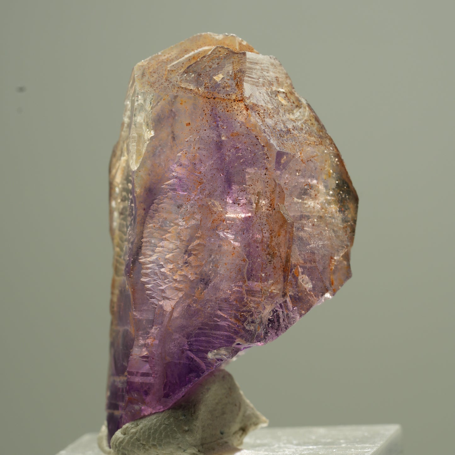 Skelett Phantom Amethyst Spitze Goboboseb, Namibia 38*22*13mm #13755