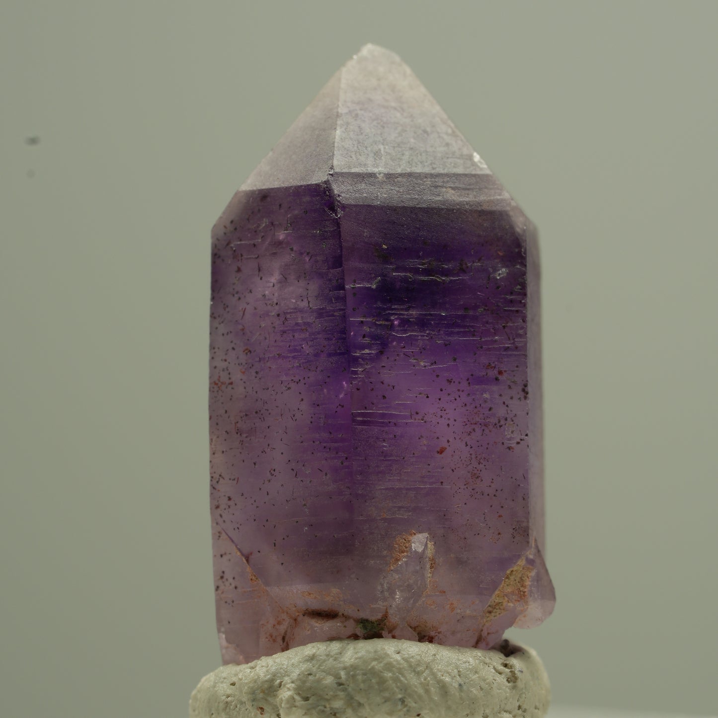 Seltene Phantom Amethyst Spitze Goboboseb, Namibia 25*12*9mm #13758