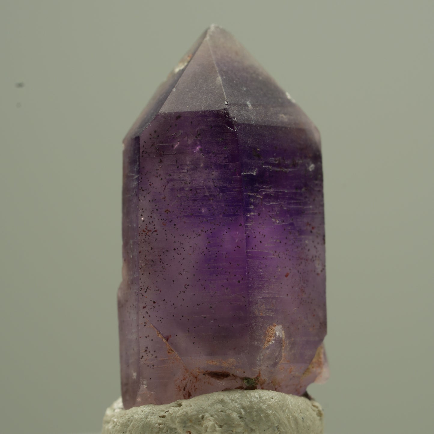 Seltene Phantom Amethyst Spitze Goboboseb, Namibia 25*12*9mm #13758
