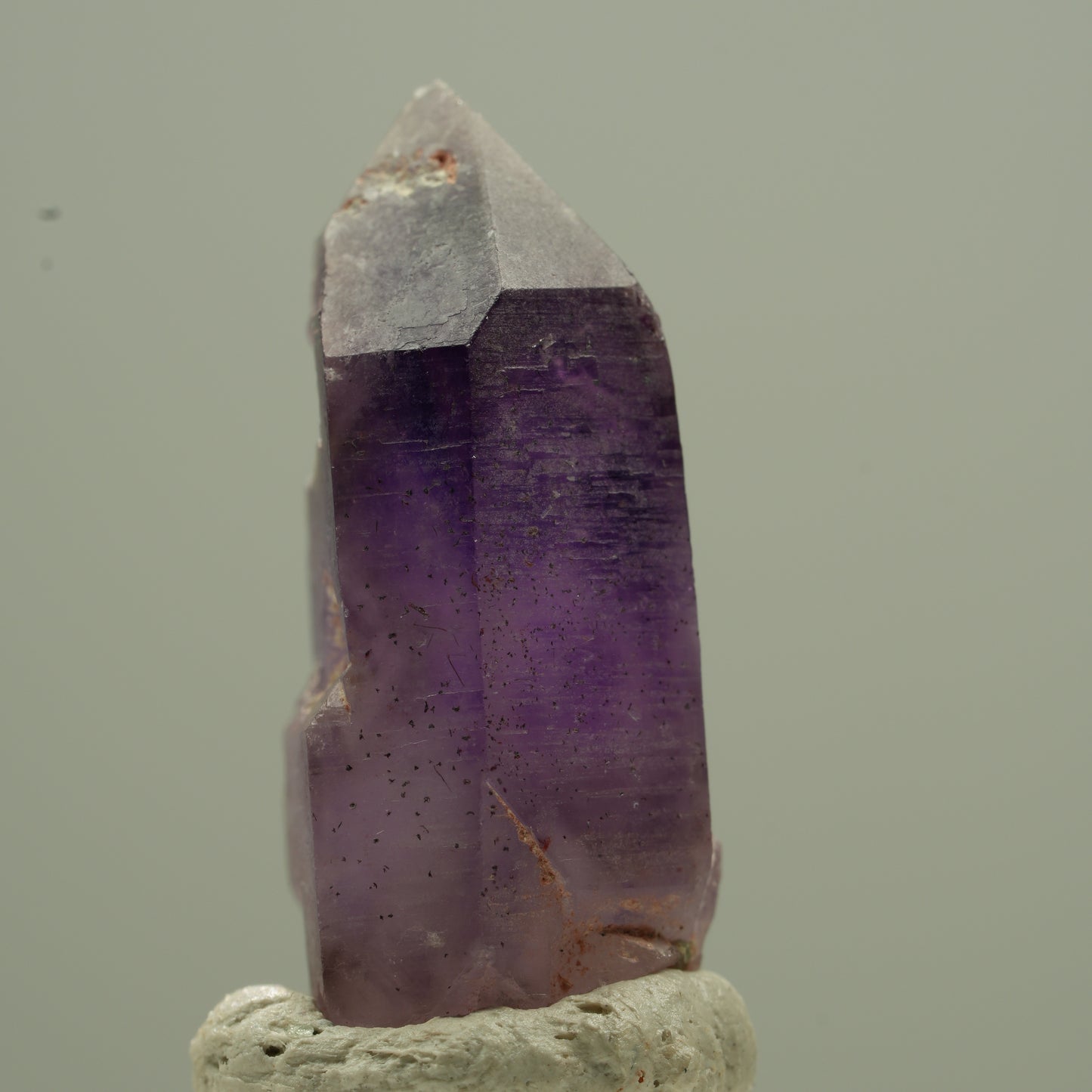 Seltene Phantom Amethyst Spitze Goboboseb, Namibia 25*12*9mm #13758