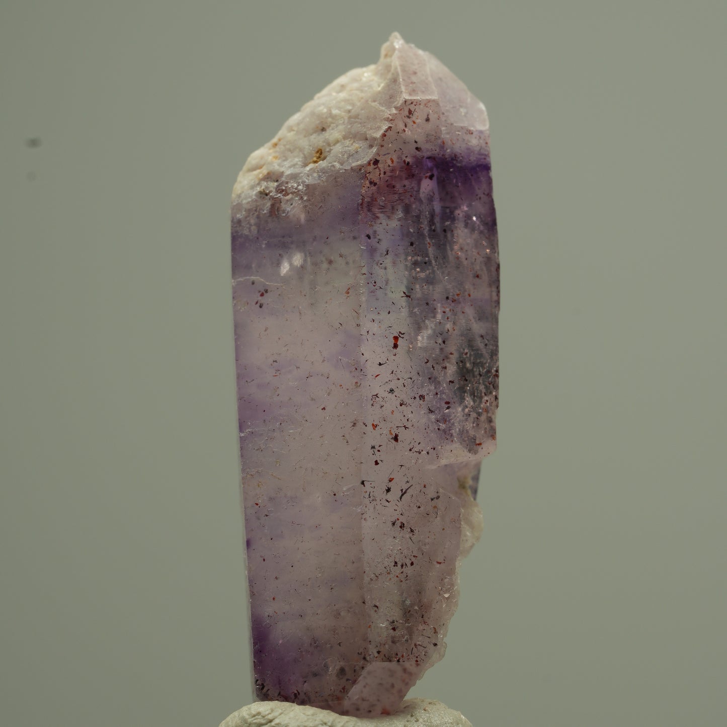 Phantom Amethyst Doppelender Spitzen mit Eisen Brandberg, Namibia 37*13*10mm #13761
