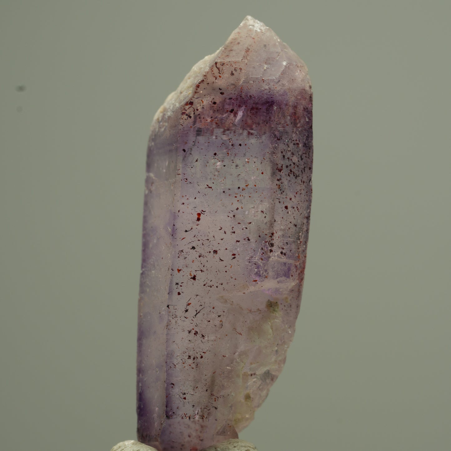 Phantom Amethyst Doppelender Spitzen mit Eisen Brandberg, Namibia 37*13*10mm #13761