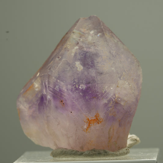Seltene Phantom Amethyst Spitze Goboboseb, Namibia 28*27*26mm #13765