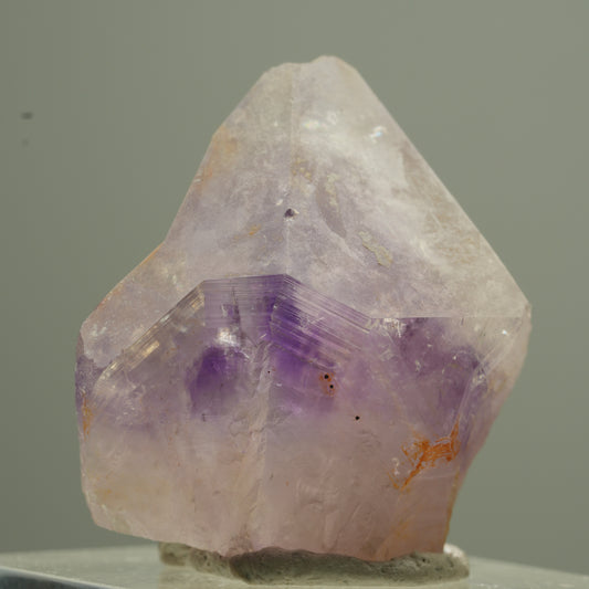 Seltene Phantom Amethyst Spitze Goboboseb, Namibia 28*27*26mm #13765