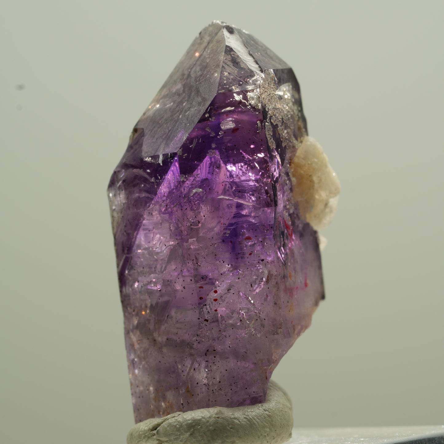 Enhydro Phantom Amethyst Spitze, 1x Blase Goboboseb, Namibia 36*18*17mm #13777