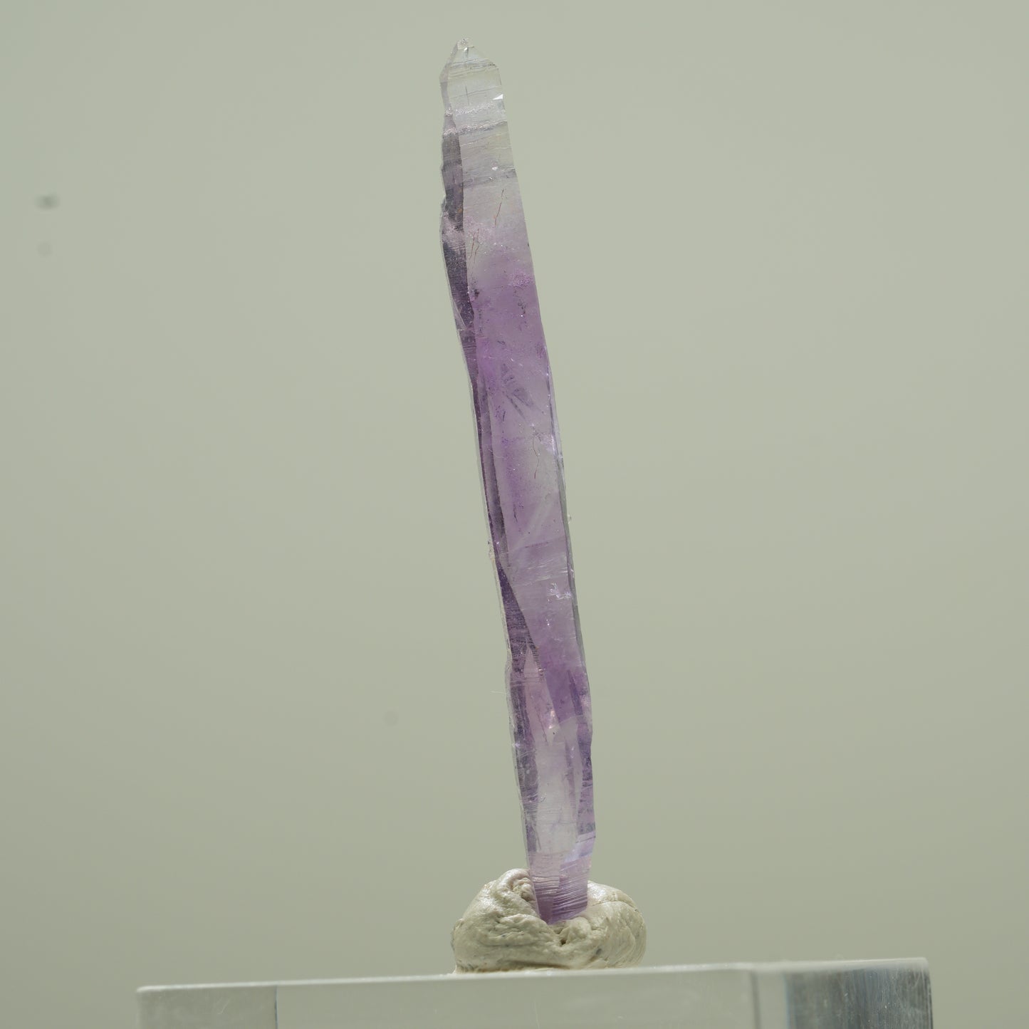 Klare Phantom Amethyst Doppelender Spitze Goboboseb, Namibia 43*7*4mm #13780