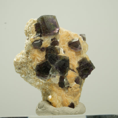 Bunte Phantom Fluorit Würfel, Muskovit Stufe Erongo, Namibia 33*24*20mm #13790