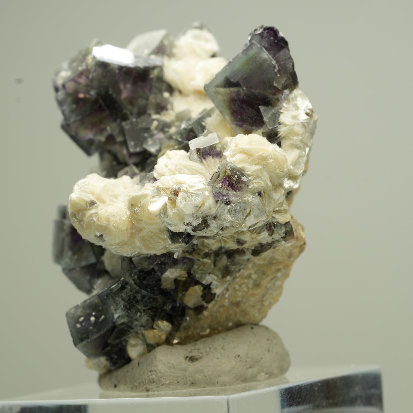 Bunte Phantom Fluorit Würfel, Schörl Turmalin, Muskovit Erongo, Namibia 39*36*29mm #13821