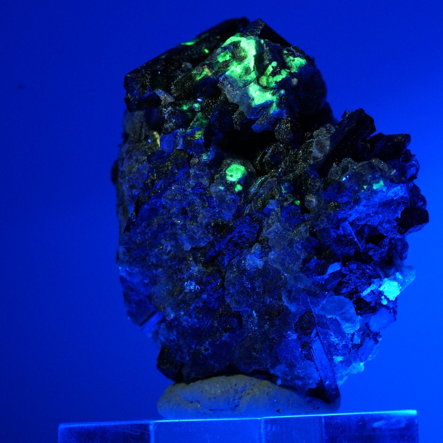 Bunte Phantom Fluorit, Schörl Turmalin, Hyalit Opal, Muskovit Erongo, Namibia 46*44*31mm #13832