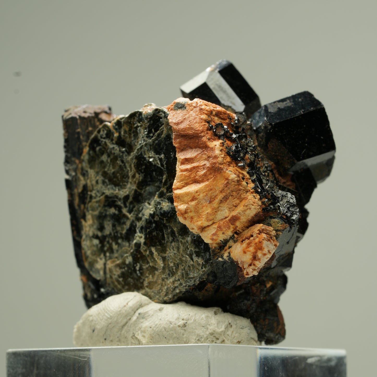 Seltene Muskovit, Schörl Turmalin Formation Erongo, Namibia 34*33*24mm #13834