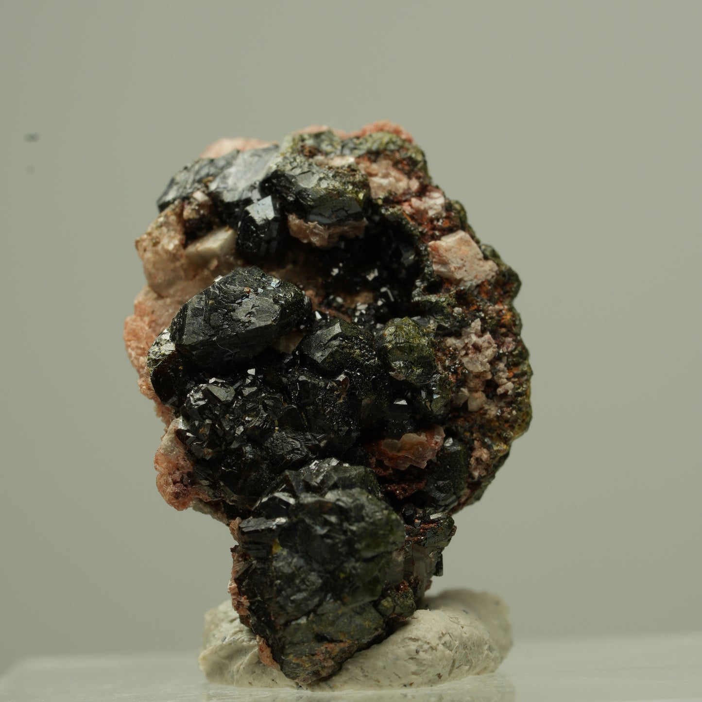 Seltene Andradit, Granat Stufe, braun schwarz Erongo, Namibia 24*17*15mm #13844