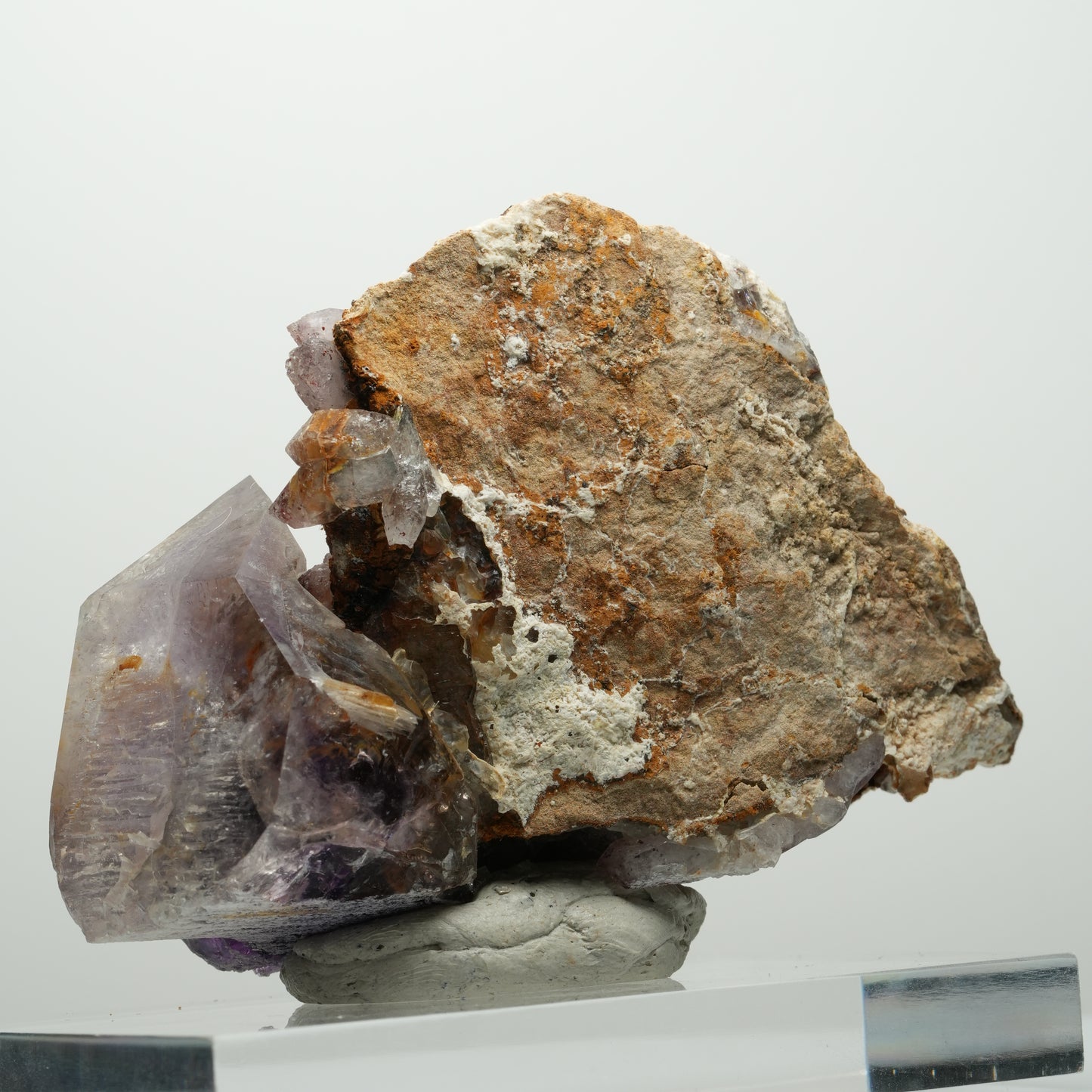 Skelett Phantom Amethyst Eisen Zepter auf Matrix Brandberg, Namibia 84*62*41mm #13894