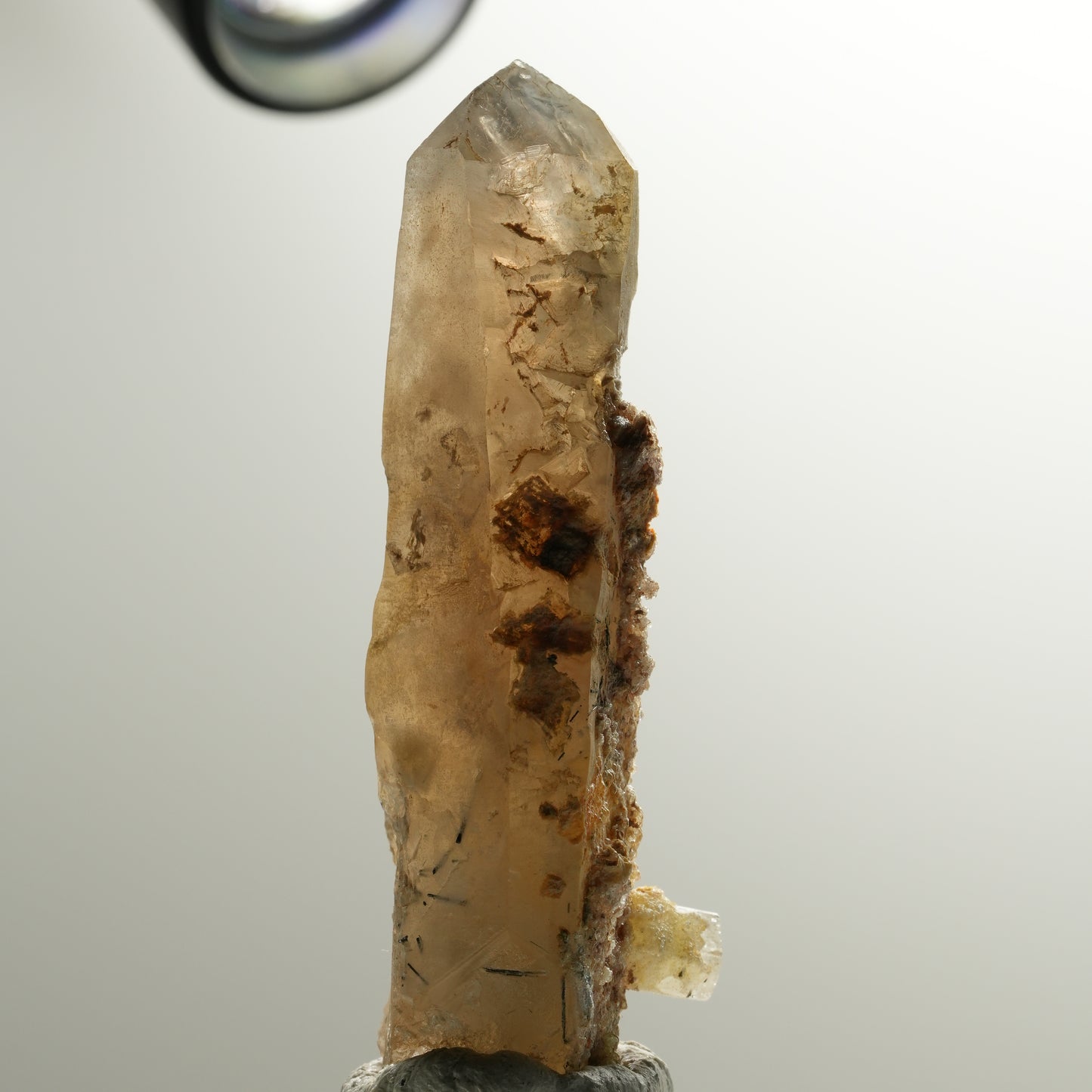 Phantom Rauchquarz, Goshenit (Beryl), Hyalit, Schörl Turmalin Erongo, Namibia 79*26*25mm #13904
