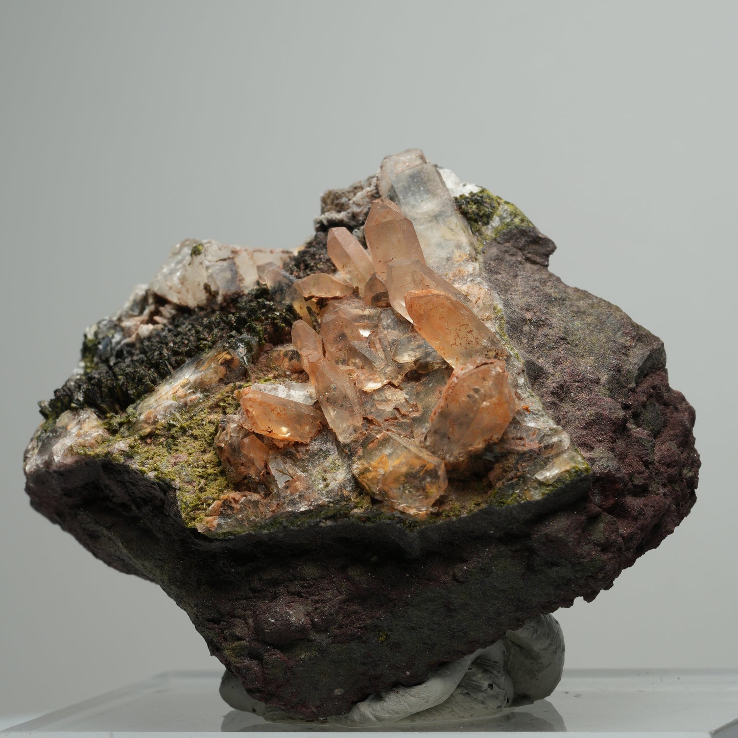 Seltene Rauchquarz, Hämatit, Epidot, Eisen Stufe Goboboseb, Namibia 79*66*47mm #13908