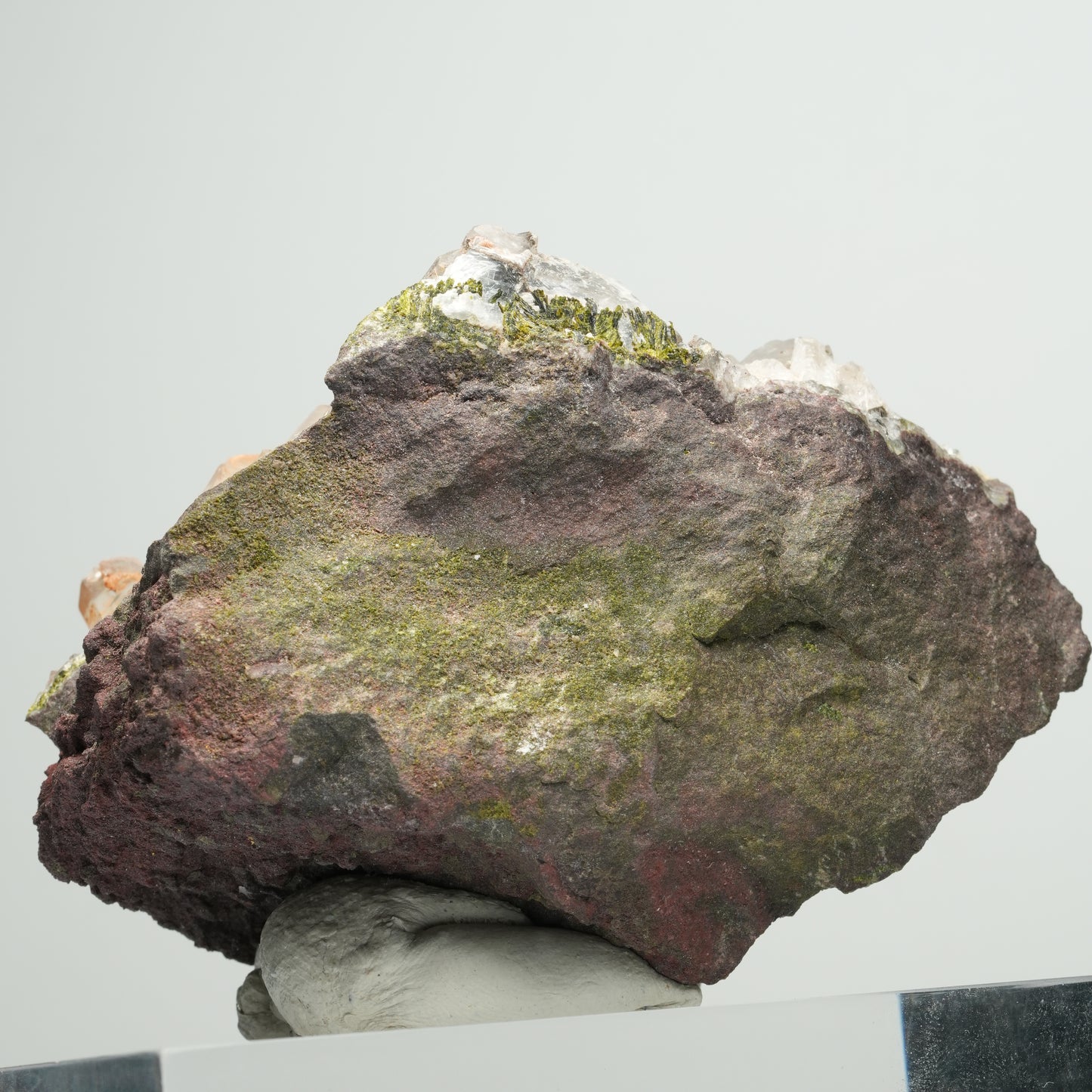 Seltene Rauchquarz, Hämatit, Epidot, Eisen Stufe Goboboseb, Namibia 79*66*47mm #13908
