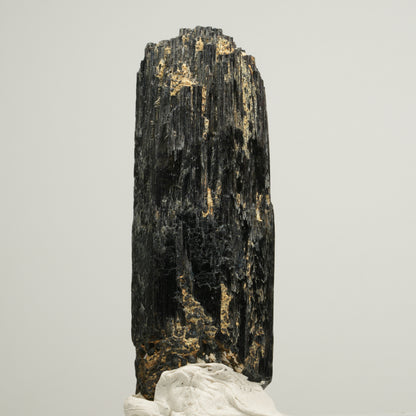 Schöner Schörl Turmalin X Kristall, länglich Erongo, Namibia 64*23*18mm #13939