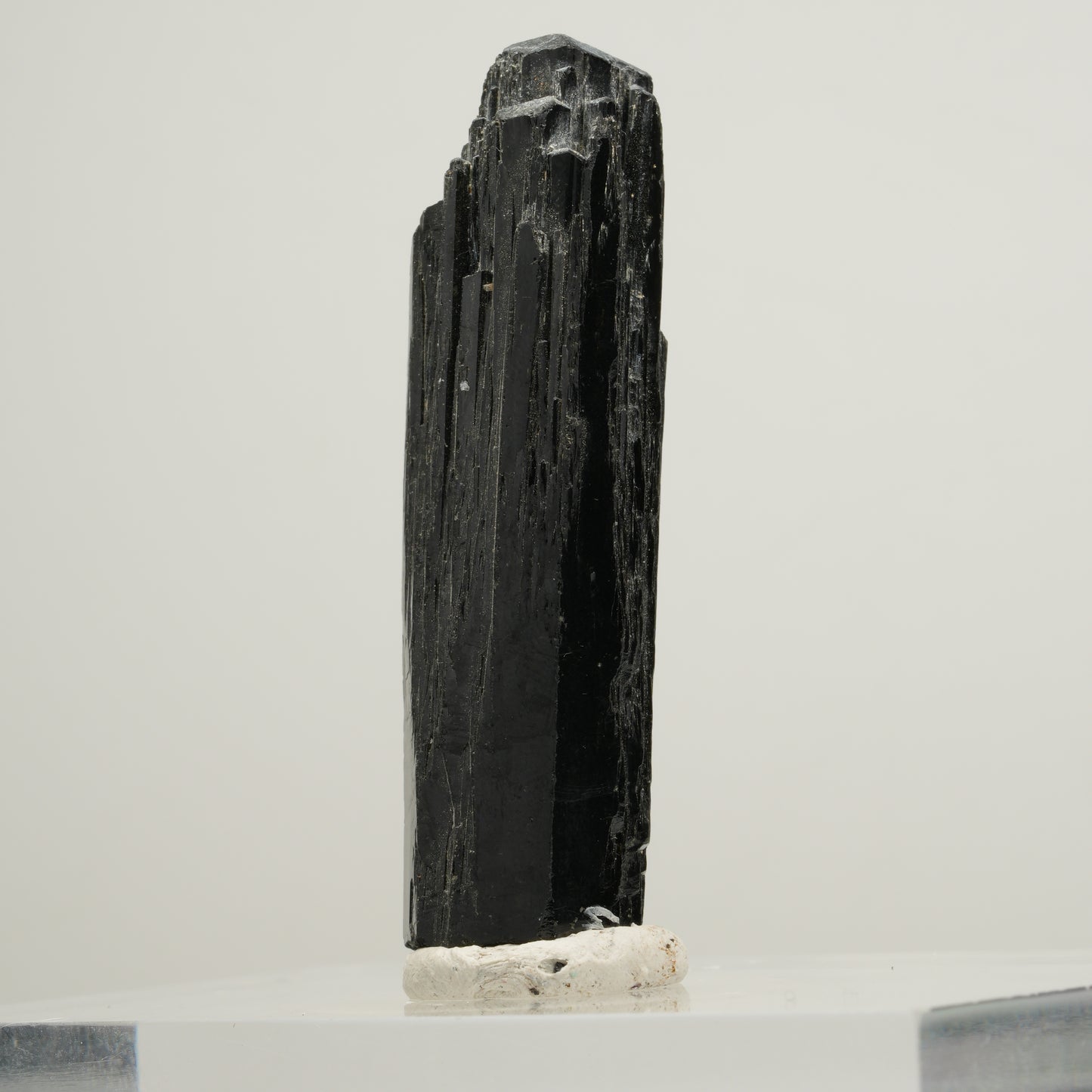 Schöner Schörl Turmalin X Kristall, länglich Erongo, Namibia 55*14*13mm #13940