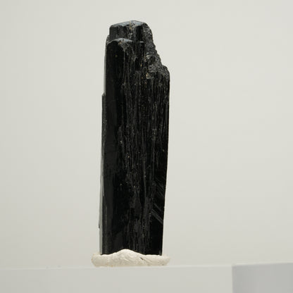 Schöner Schörl Turmalin X Kristall, länglich Erongo, Namibia 55*14*13mm #13940